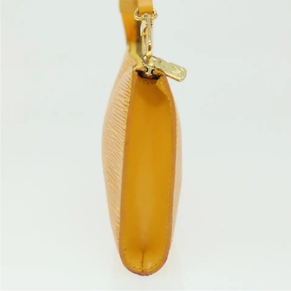 Louis Vuitton Epi Mini Pochette - Picture 4 of 11